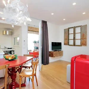 Colosseum Stylish Apartamento