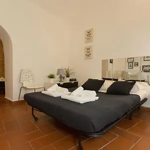 Grotto Experience 5pax Apartamento